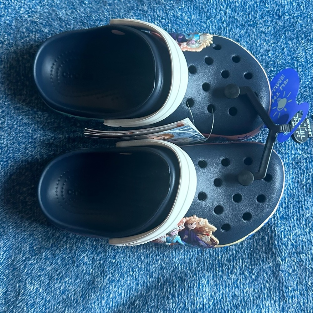 Frozen 2 Crocs - C12 size